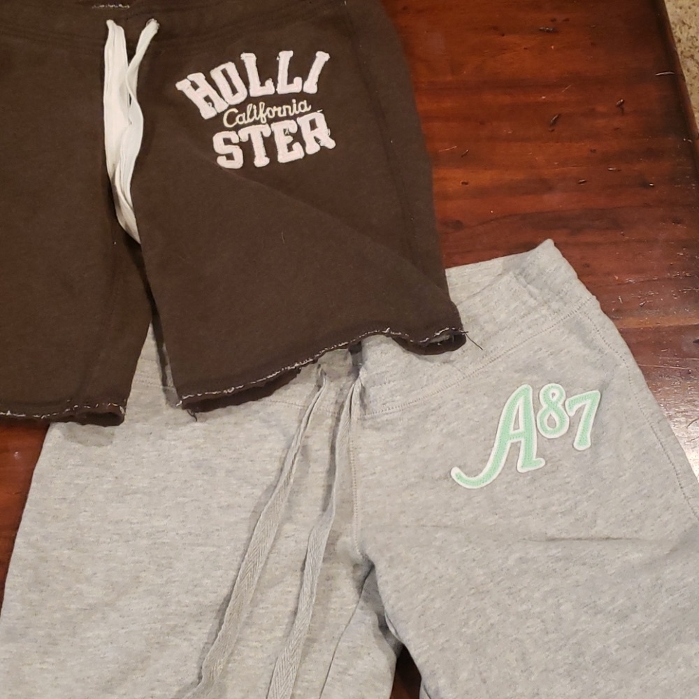 Hollister sweatpants shorts